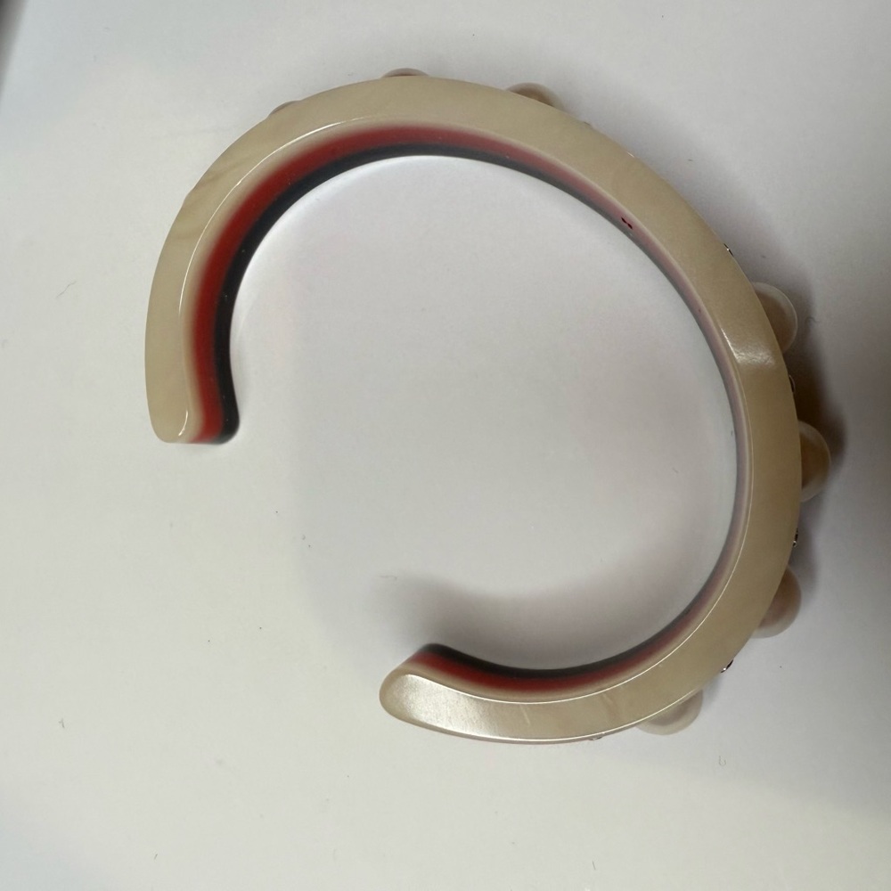 Gucci Black and Red Bee Bracelet - Picture 4 of 5